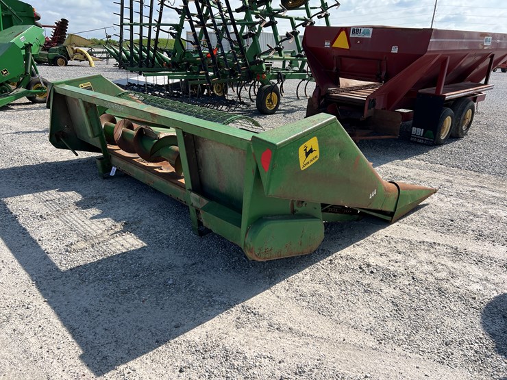 john-deere-444-image-5