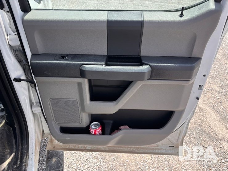 2016-ford-f150-xl-image-48