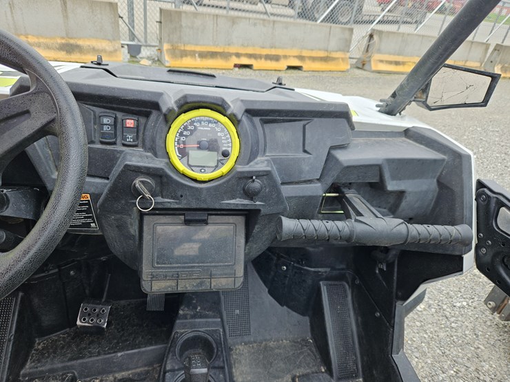 #201774-•-2018-polaris-rzr1000-xp-utv-image-9
