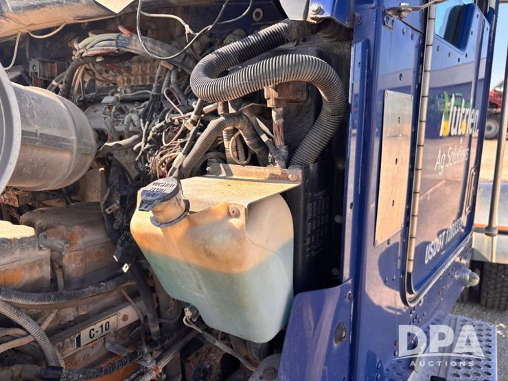 2000-kenworth-t800-image-58