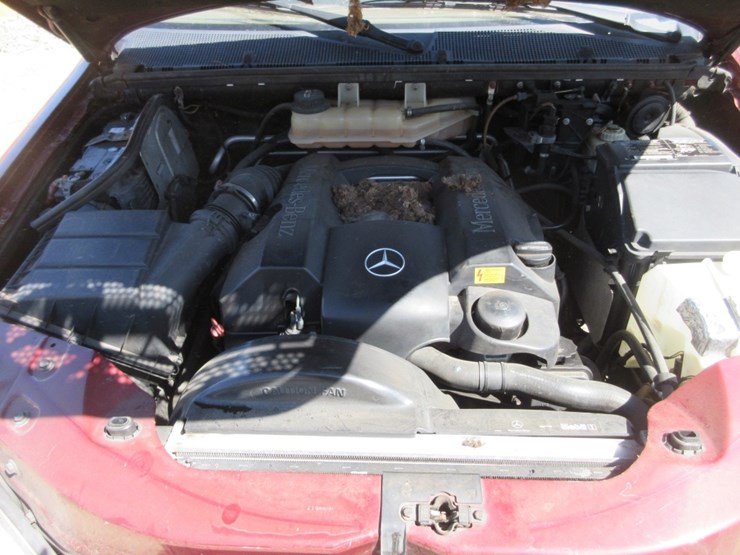 2001-mercedes-benz-ml320-image-5