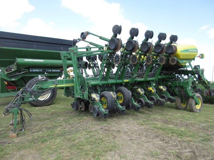 john-deere-1790-image-1