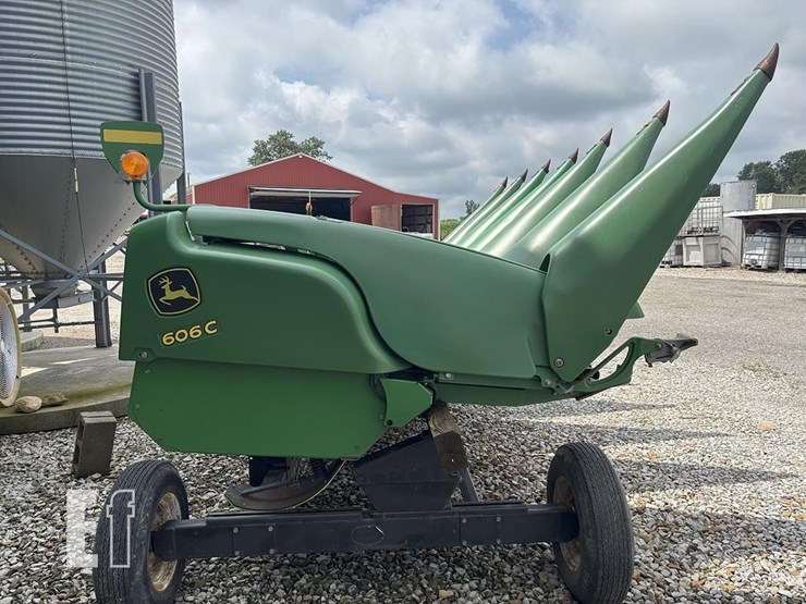 2008-john-deere-606c-image-12