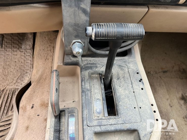 1990-jeep-cherokee-limited-image-55