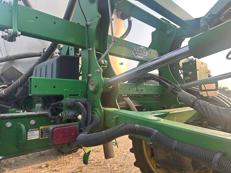 2018-john-deere-r4045-image-39