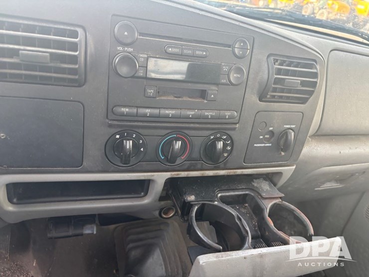 2006-ford-f250-image-31