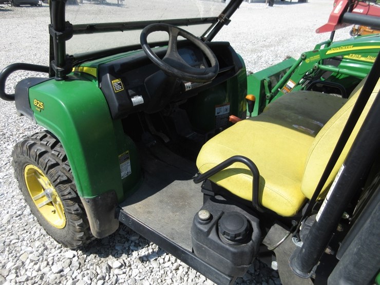 john-deere-gator-image-8