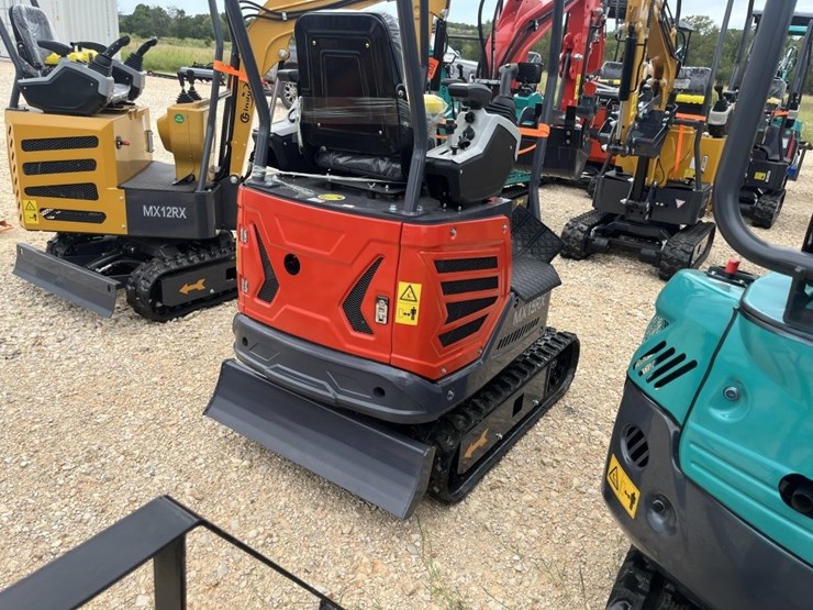cfg-mx15rx-mini-excavator-image-3