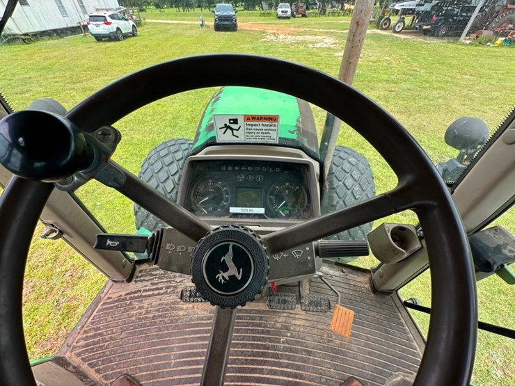 2004-john-deere-6220-image-26