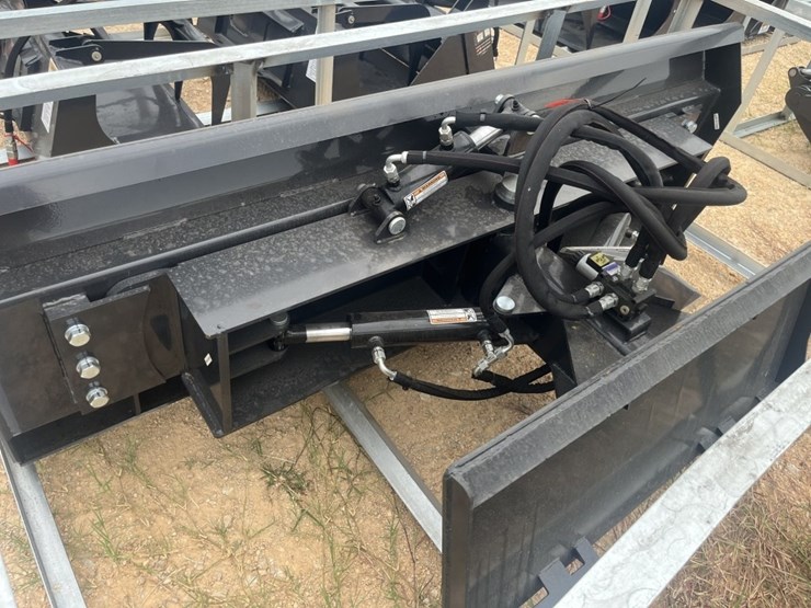 wolverine-ss-6-way-dozer-blade-image-5