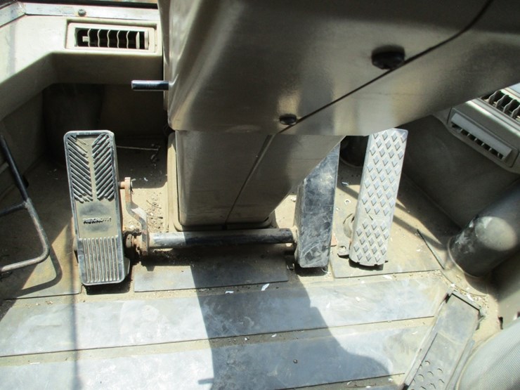 2004-case-721d-image-11