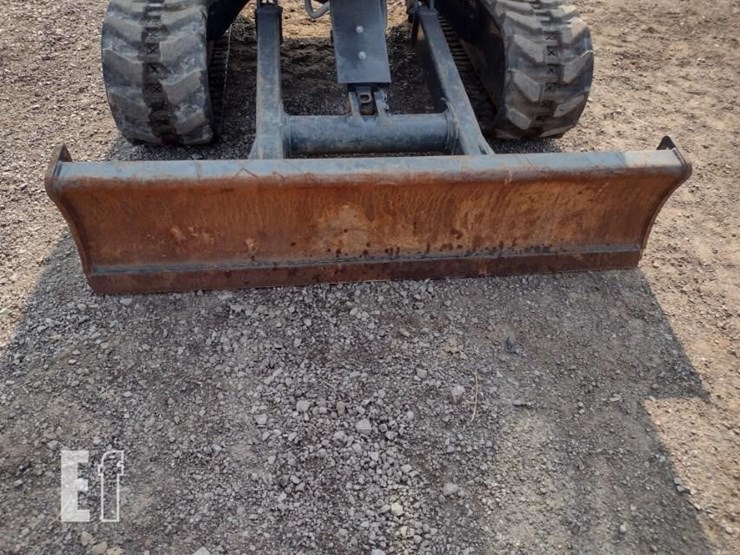 2022-deere-30g-image-19