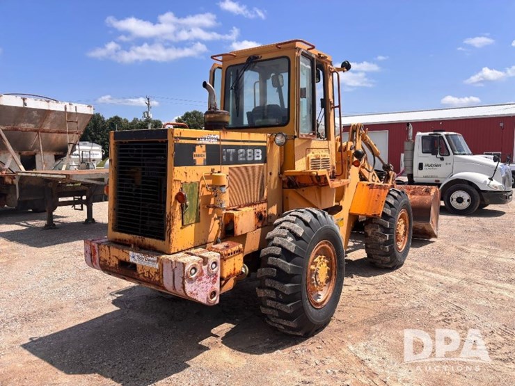 1989-caterpillar-it28b-image-5