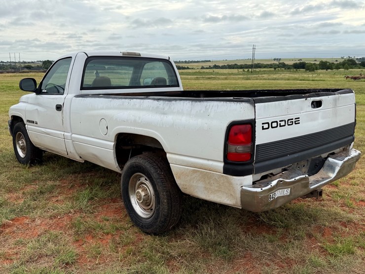 #63-•-1999-ram-2500-image-5