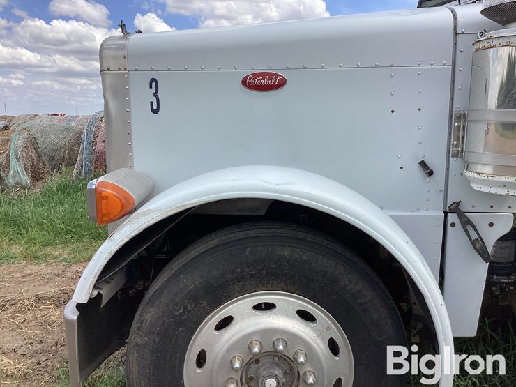 1989-peterbilt-379-image-12