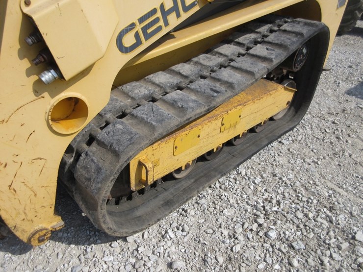 gehl-rt210-image-8