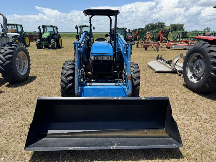 new-holland-tn65s-image-3