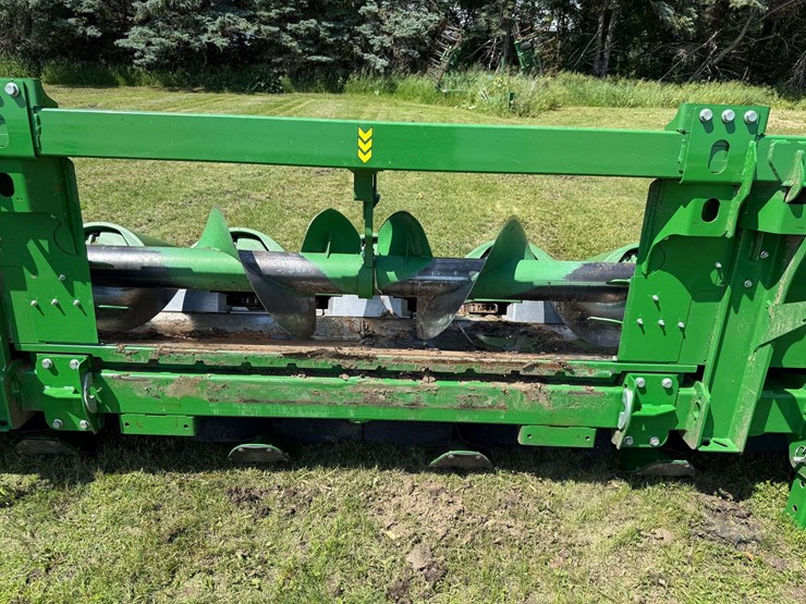 2021-john-deere-c12r-image-20