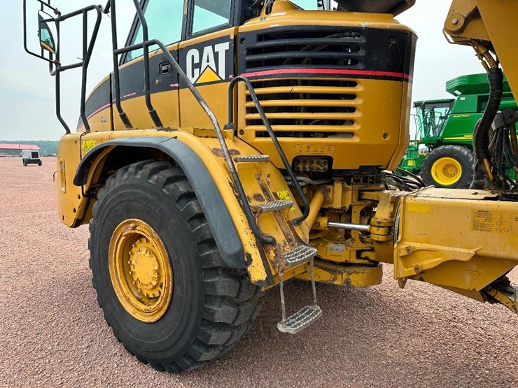 2007-caterpillar-c11-image-22