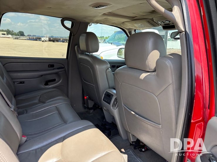 2005-chevy-avalanche-(dr11862)-image-31