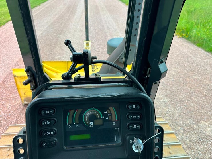 2013-komatsu-d37ex-22-image-58
