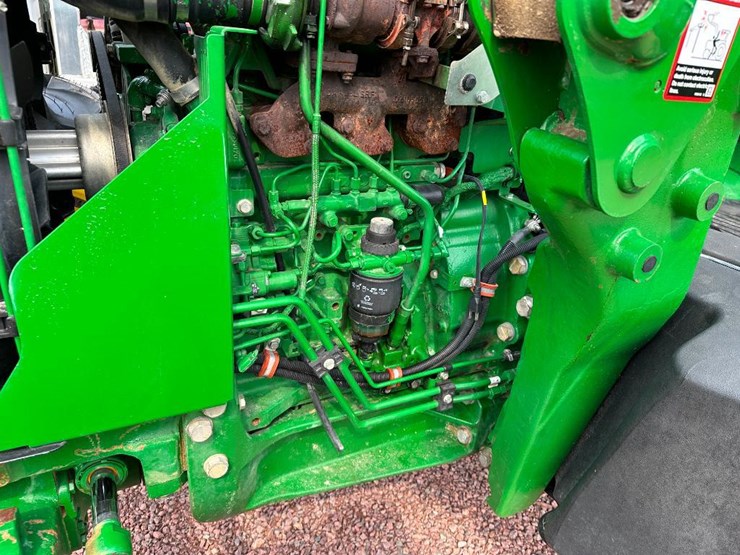 2018-john-deere-5075m-image-43