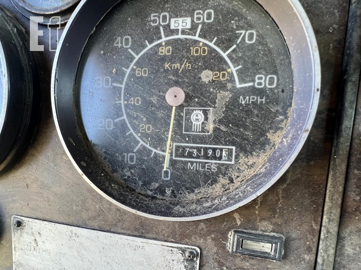 1990-kenworth-t600-image-18