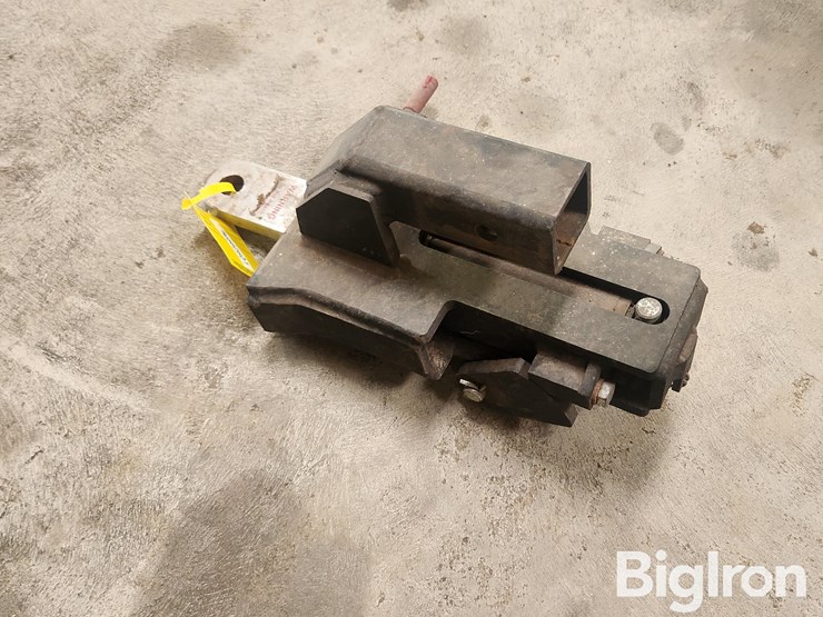 schuck-cushion-hitch-image-4