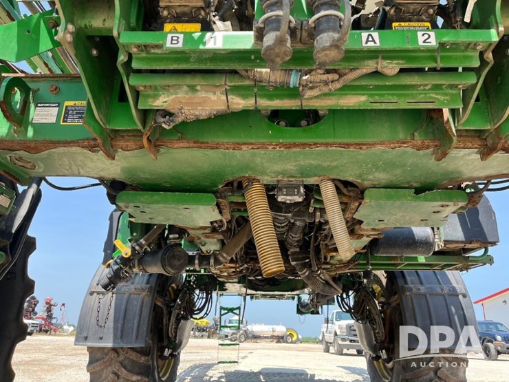 2020-john-deere-r4045-image-64