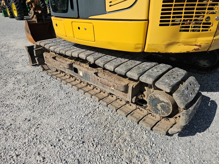 2017-komatsu-pc88mr-10-image-13