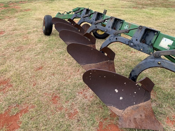 john-deere-2600-image-5