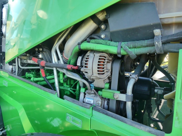 2020-john-deere-7210r-image-12