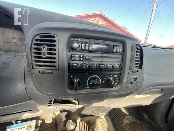 1999-ford-f150-image-15