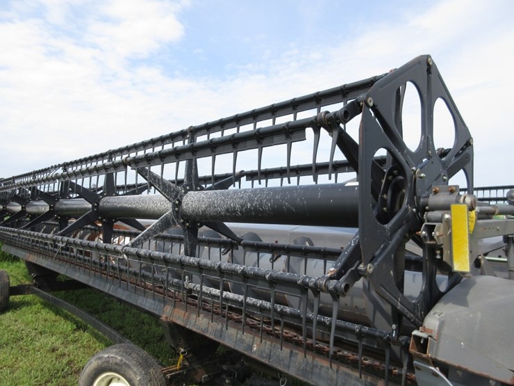 agco-8200-image-4