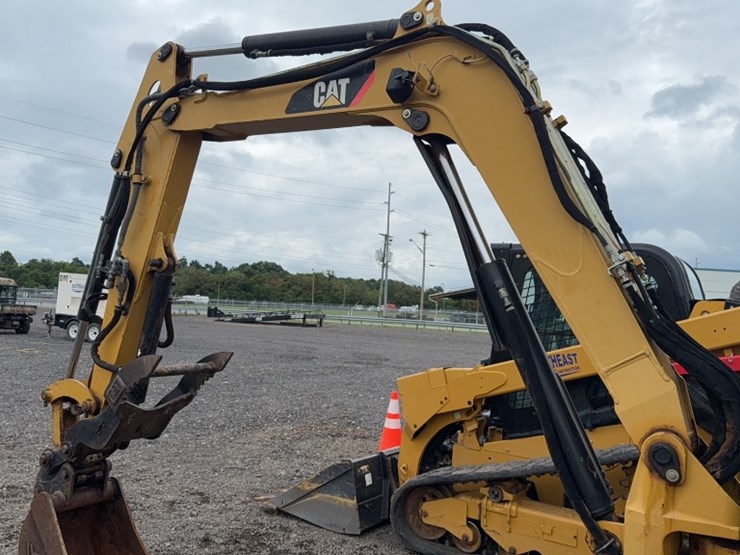 caterpillar-305d-cr-image-14