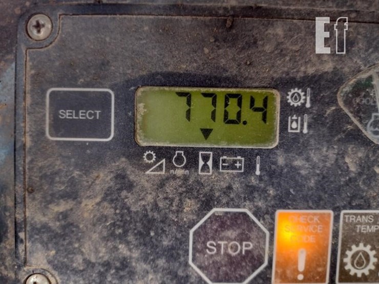 2006-deere-700j-lt-image-6