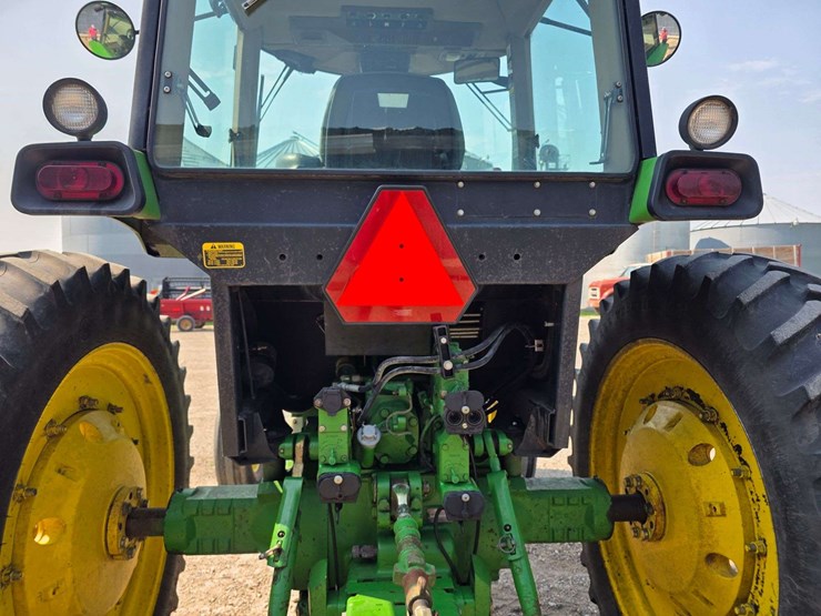 1990-john-deere-4455-image-37