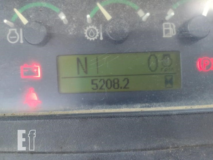 2010-deere-310j-image-6