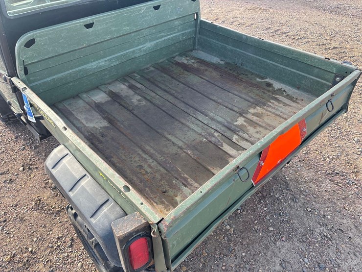 john-deere-gator-image-7