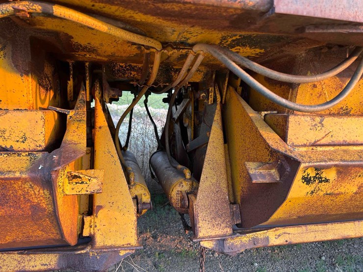 cook-belly-dump-trailer-image-8
