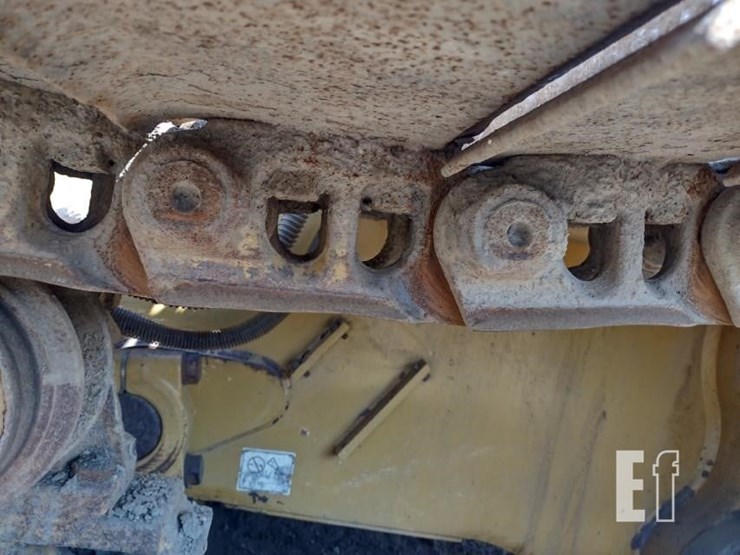 2018-caterpillar-d6t-lgp-image-30