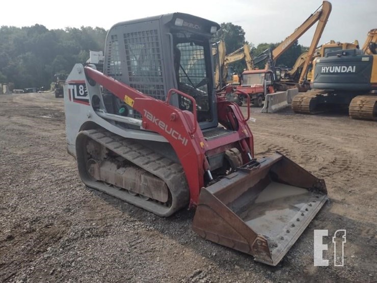 2018-takeuchi-tl8-image-39