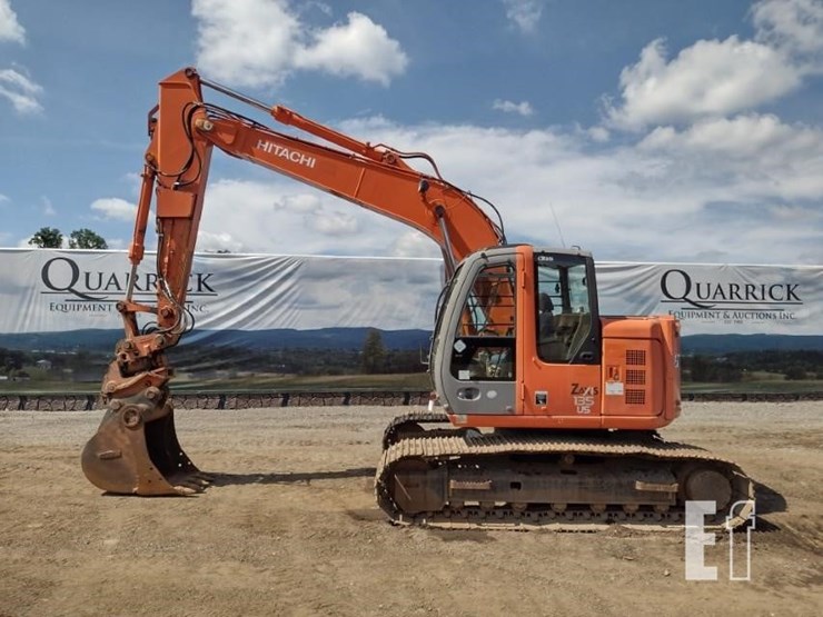 2007-hitachi-zx135us-image-1