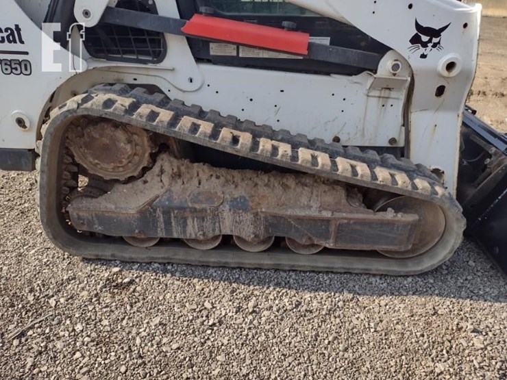 2020-bobcat-t650-image-29