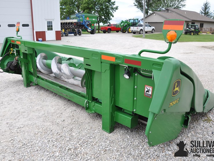 2019-john-deere-706c-image-5