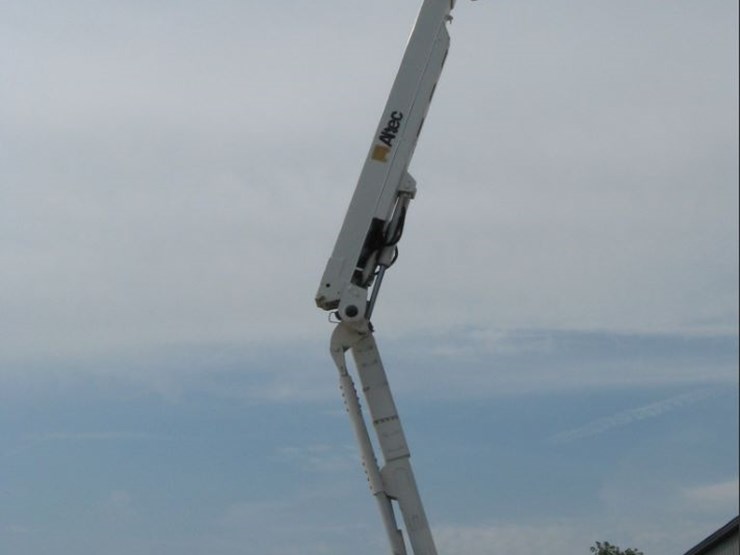 2009-international-durastar-4400-image-10
