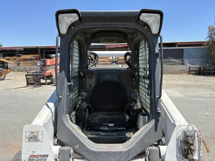 2022-bobcat-s770-image-9