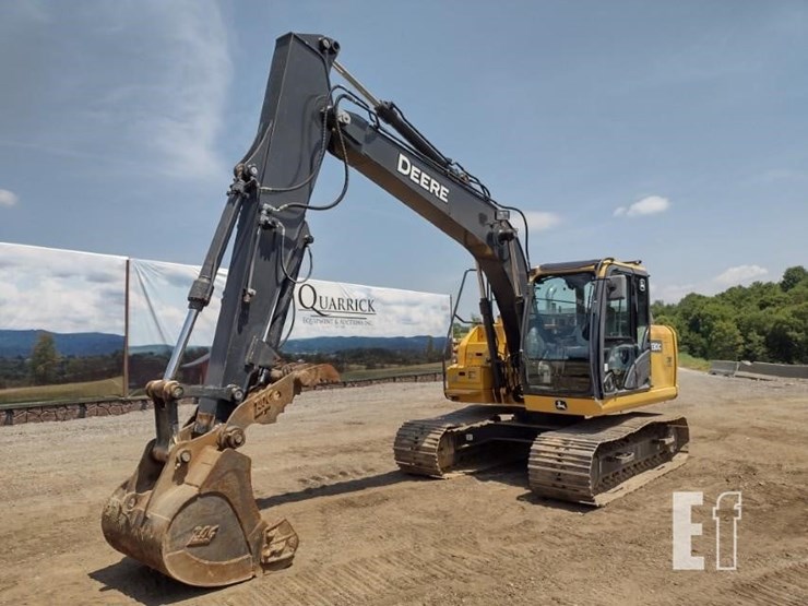 2019-deere-130g-image-58