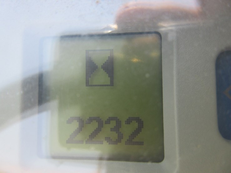 new-holland-t4050f-image-21
