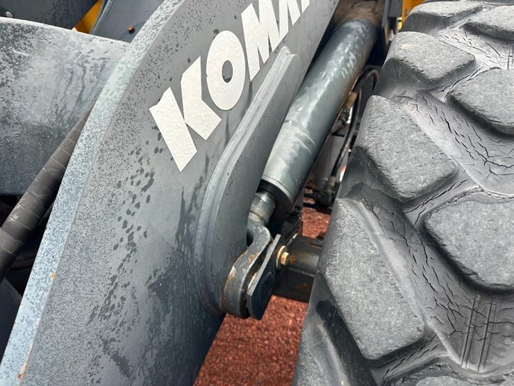 2013-komatsu-wa200pz-6-image-49